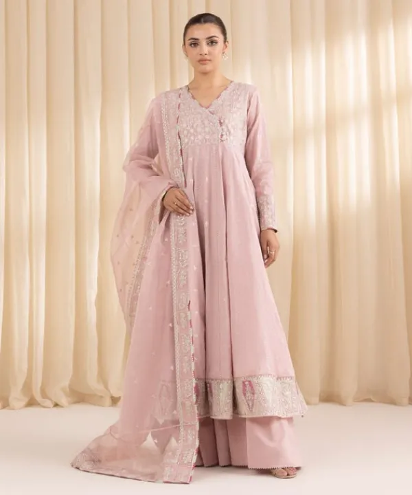 Fashion Sapphire 3 Piece - Embroidered Jacquard Suit Pink