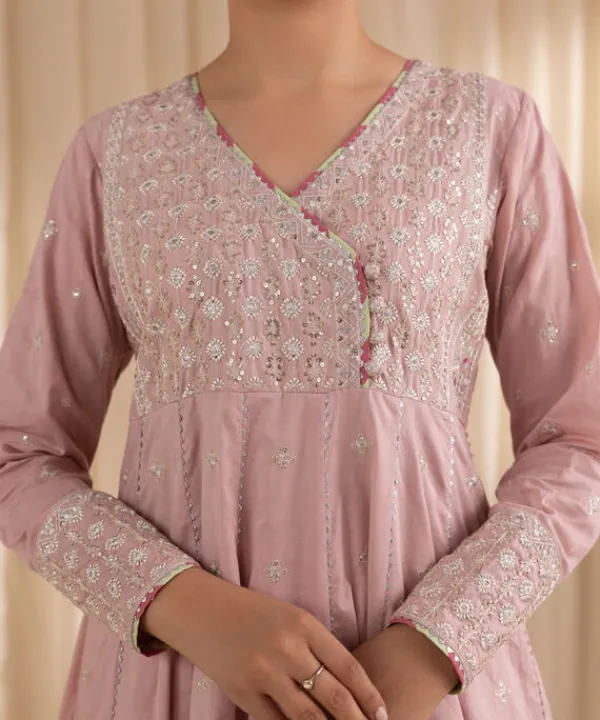 Fashion Sapphire 3 Piece - Embroidered Jacquard Suit Pink