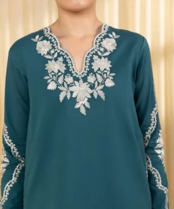 Best Sapphire 3 Piece - Embroidered Lawn Suit Teal GreenDupatta