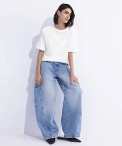 Hot Sapphire Barrel Fit Jeans Mid Blue Wash