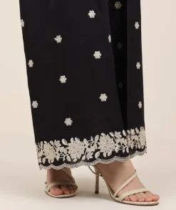 Best Sapphire Embroidered Cambric Flared Pants Black