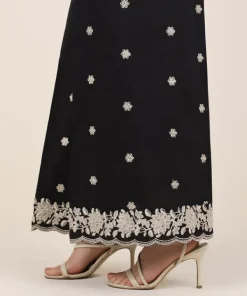 Best Sapphire Embroidered Cambric Flared Pants Black