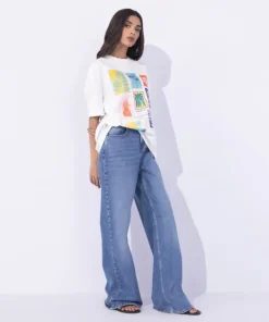 Clearance Sapphire Loose Fit Graphic T-Shirt White
