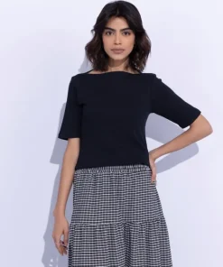Outlet Sapphire Slash Neck Rib Top Black