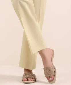 Best Sapphire Solid Cambric Straight Pants Beige