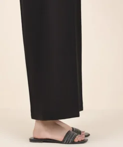 Hot Sapphire Solid Cotton Culottes Black