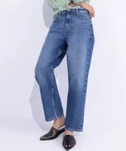 Online Sapphire Straight Fit Jeans Blue Wash