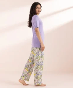 Clearance Sapphire V-Neck T-Shirt Lilac
